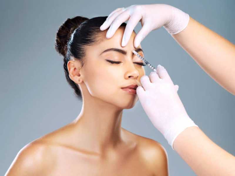 Tratamento de Peeling Facial Clínica Montividiu - Tratamento Facial